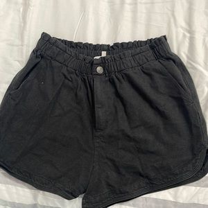 Women’s Thread & Supply cotton shorts - Size Medium